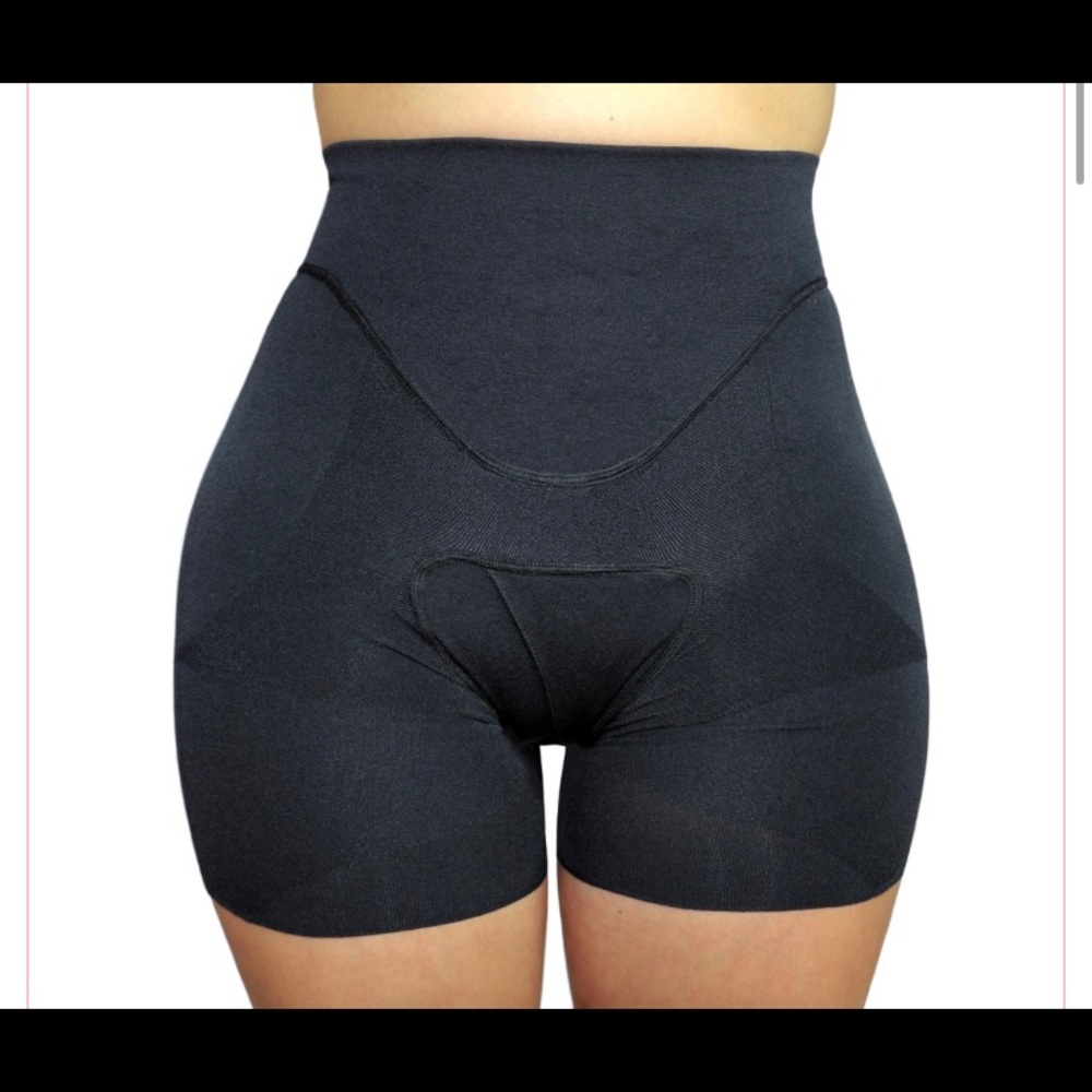 Yahaira short shapewear
